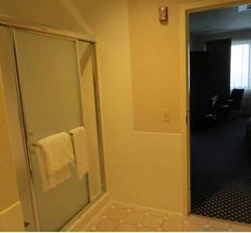 Crowne Plaza Hotel Springfield  в Спрингфилде
