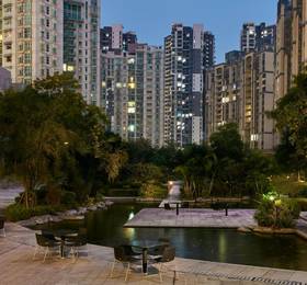 Crowne Plaza Zhongshan Wing On City  в Чжуншане