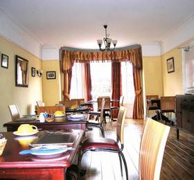 all seasons Guest House  в Белфасте