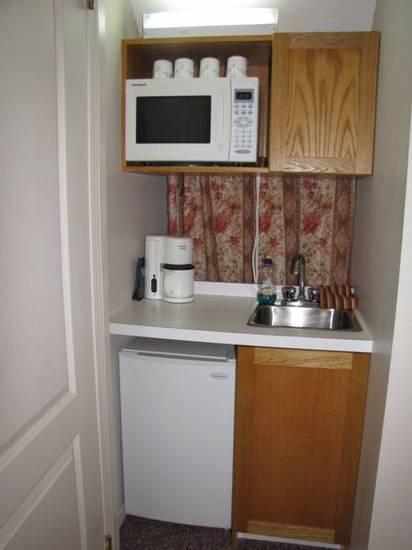 All Seasons Accommodation  Канада, Джаспер