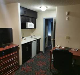 Туры в Comfort Inn and Suites University  в Канаде
