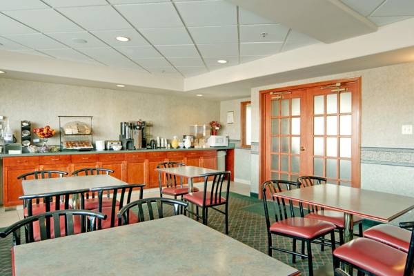 Comfort Inn and Suites University 