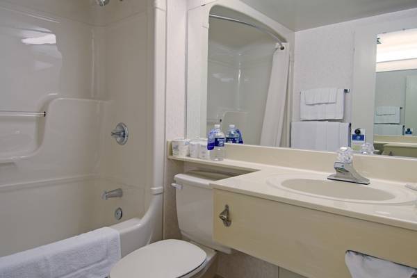 Comfort Inn Belleville  2* Канада, Белвилл