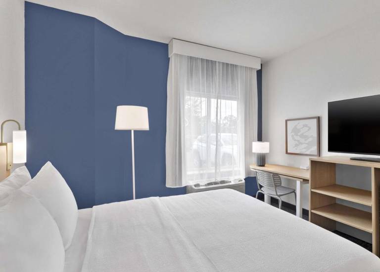 Best Western Plus Orlando Convention Center Hotel 