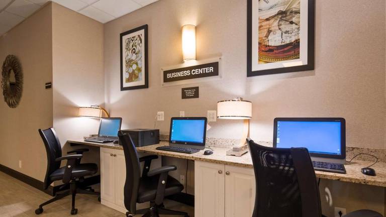 Best Western Albany Airport Inn 