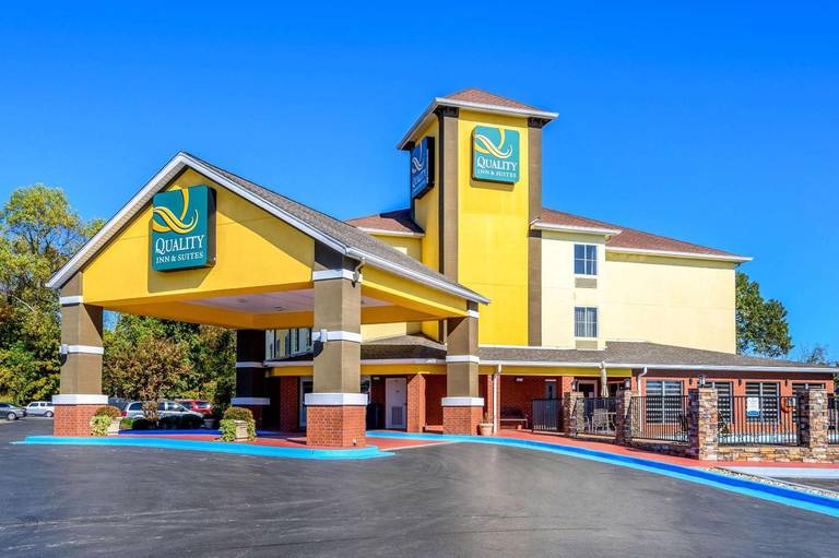 Best Western Plus Rocket City Inn & Suites 