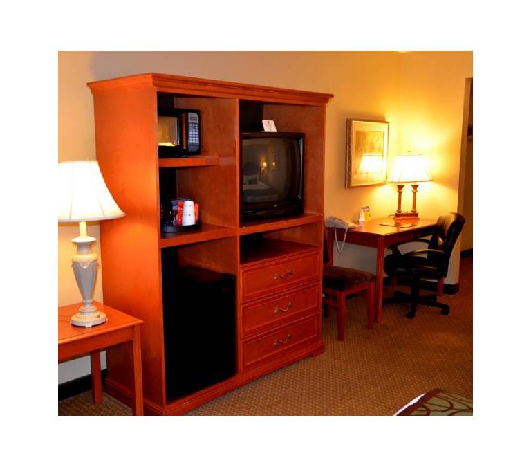Best Western Plus Soldiers Field Tower and Suites 