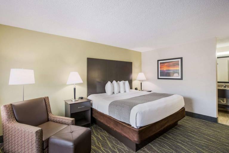 Best Western Biltmore East 