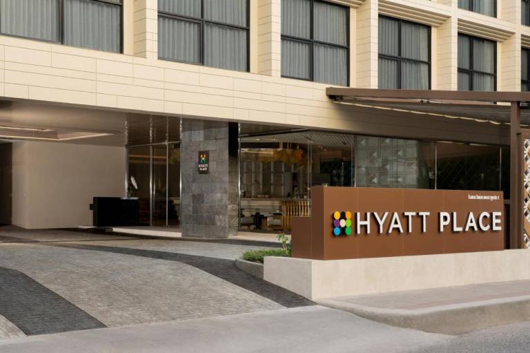 Hyatt Place Bangkok Sukhumvit 1