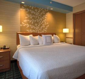 Fairfield Inn & Suites Edison - South Plainfield  в Эдисоне
