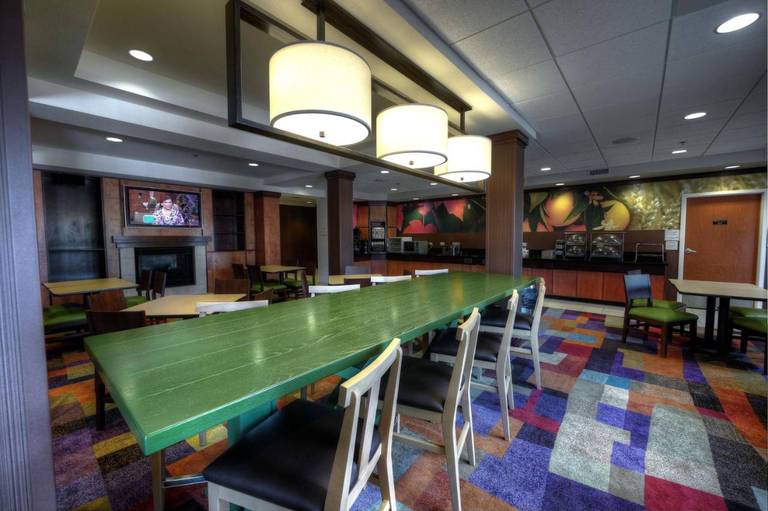 Fairfield Inn and Suites Sacramento Airport Natomas 