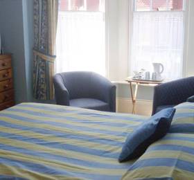 Cambridge House Guest House  в Истборне