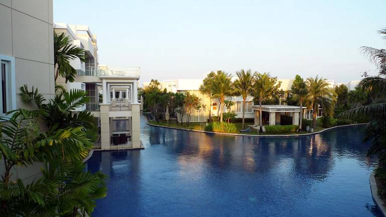 Sunvillas Hua Hin Blue Lagoon 