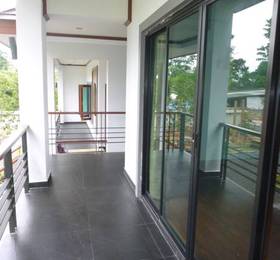 Tang House Bed and Breakfast  в Транге