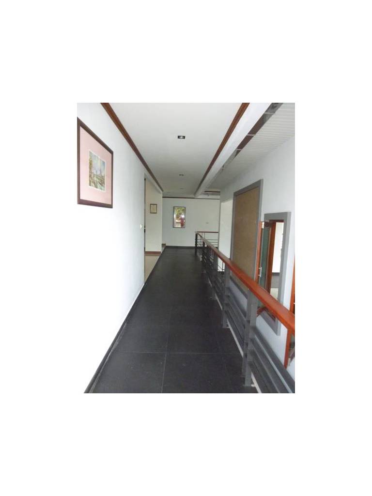 Tang House Bed and Breakfast 