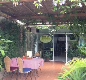 Corner Cafe Bed Breakfast в Хуа Хине