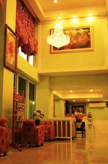 Hill Top Service Suites  3* Таиланд, Чонбури