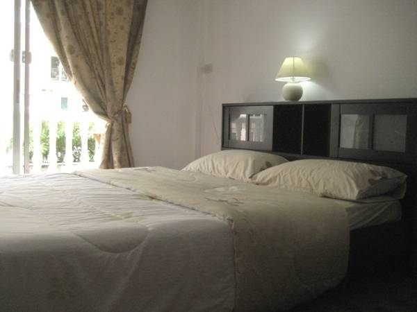 Majestic Rooms Jomtien  3* Таиланд, Чонбури