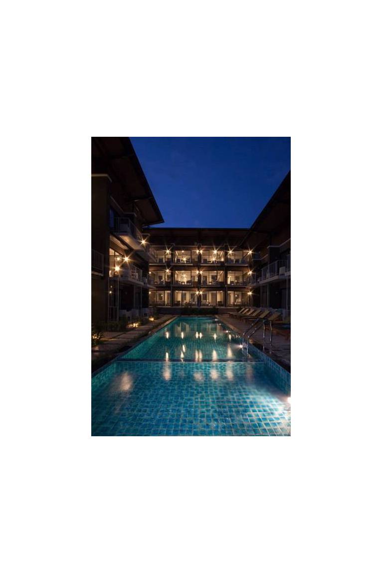 La Lune Beach Resort