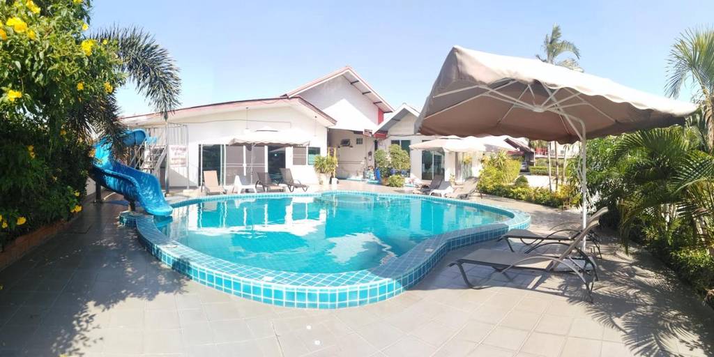 Baan Kaew Ruen Kwan 2*