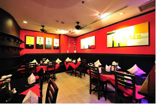 Thipurai City Hotel 