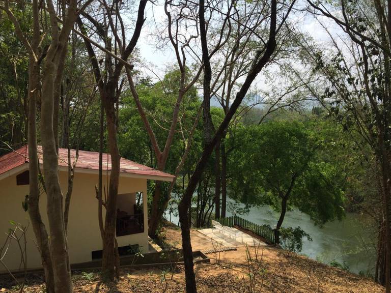Saiyok River House 