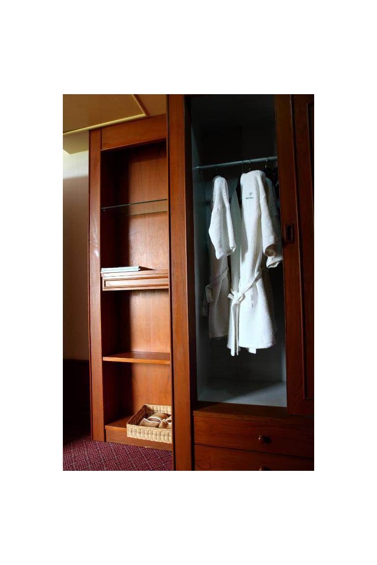 Wattana Park Hotel 