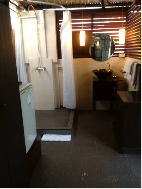 Room Club Hotel  2*