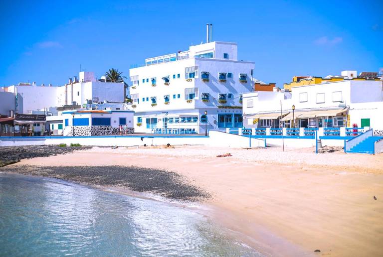 Avanti Lifestyle Hotel