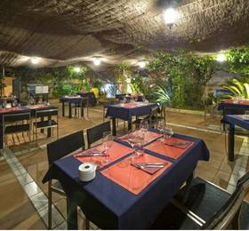 Apartamentos Squash Ibiza Center  в Ибице