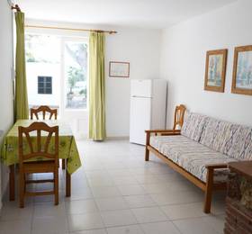Туры в Apartamentos Playa Calan Blanes в Испании