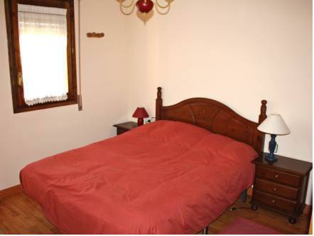 Apartment Urb los Valles Jaca 