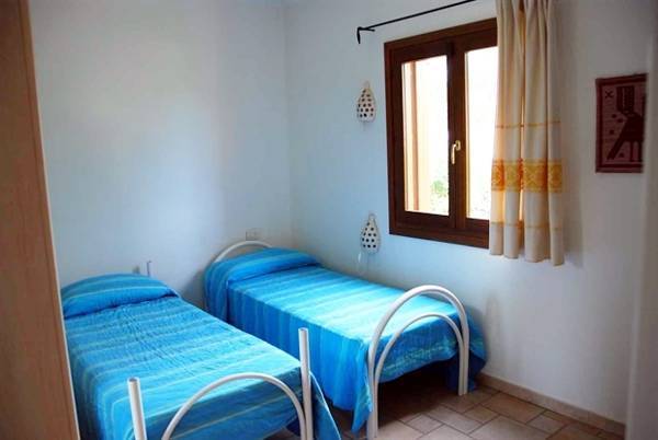 Pittulongu Villa Apartments  Италия, Сардиния