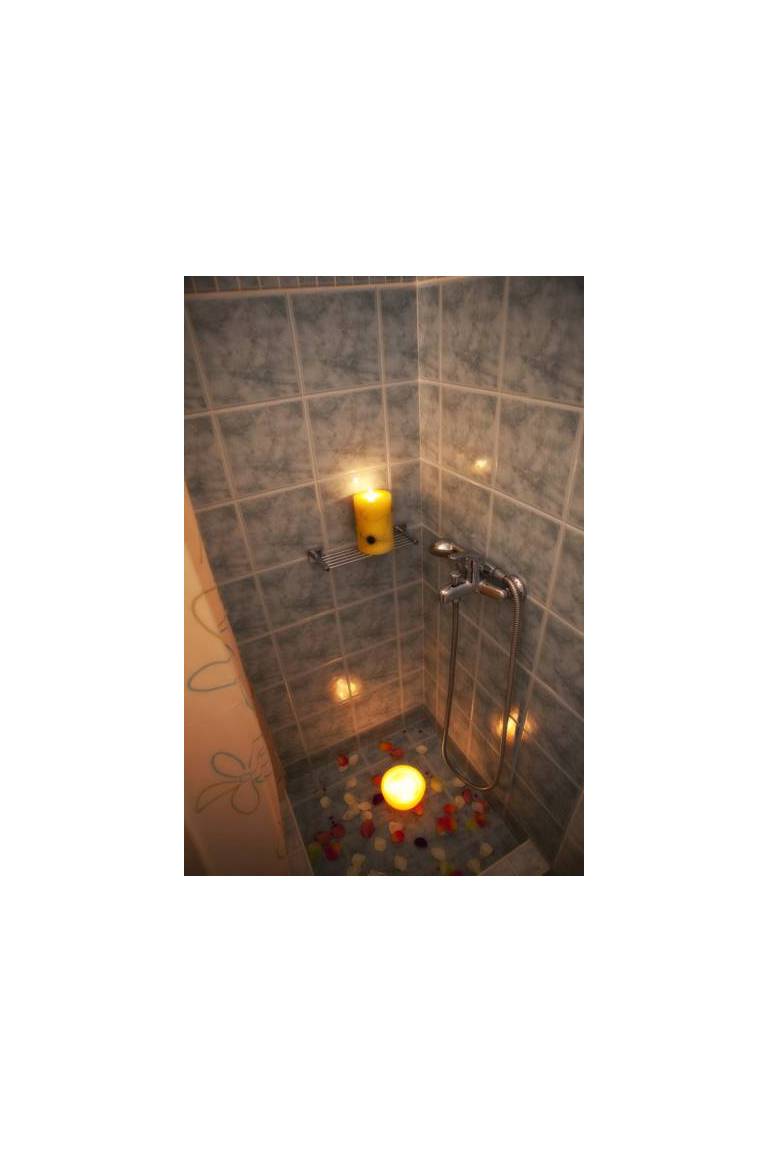 Iades Studios & Apartments 
