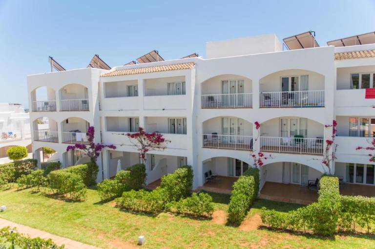 Hotel Calimera Es Talaial 