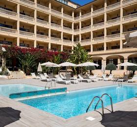 Apartamentos Isla Del Sol в Майорке