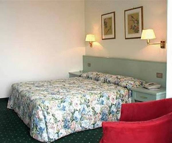Hotel Lido La Perla Nera  3*