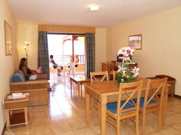Apartamentos Los Alisios 