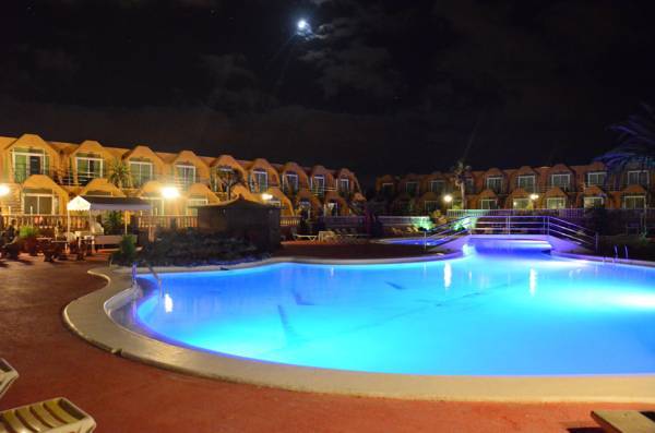 Apartamentos la Piramide 3* Испания, Фуертевентура