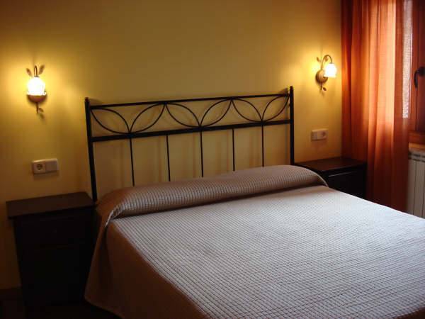 Apartaments El Tossalet Испания, Ллейда