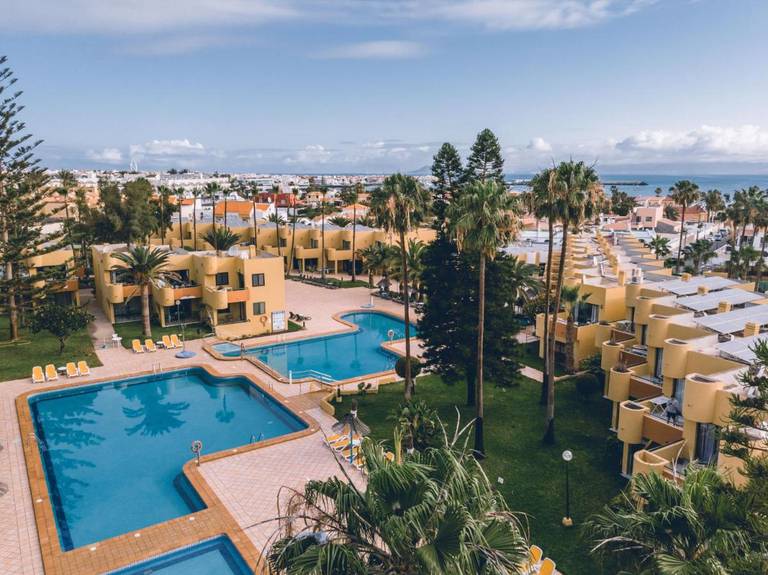 Atlantic Garden Resort 