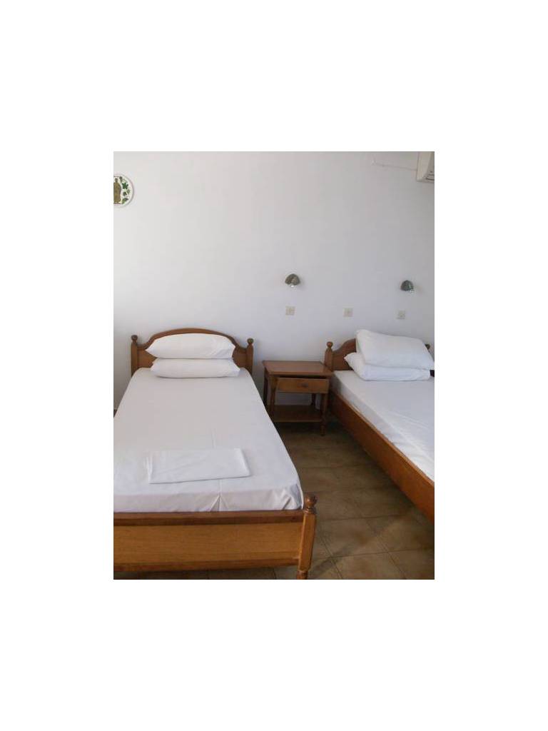 Myros Hotel Apartments 