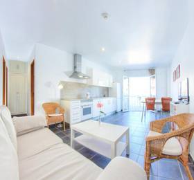Отдых в Apartamentos Adjovimar  - Испания, Ла Пальма