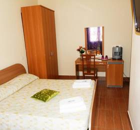 B B Luana Inn Airport в Лацио