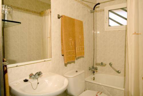Apartamentos Teneguia 3* Испания, Тенерифе