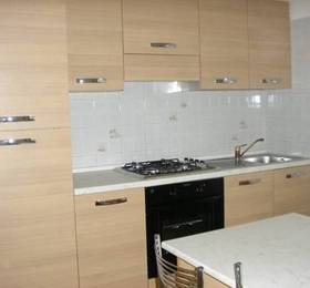 La Melis Airport B&B  в Лацио