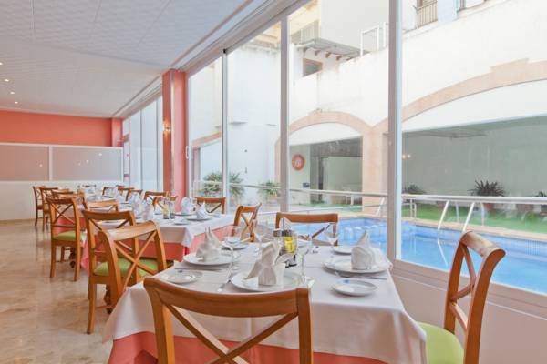 Planet One Hotel