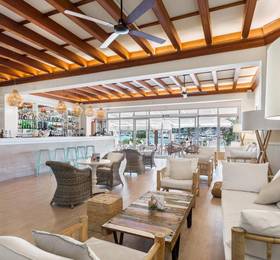 Aparthotel Soller Beach в Майорке