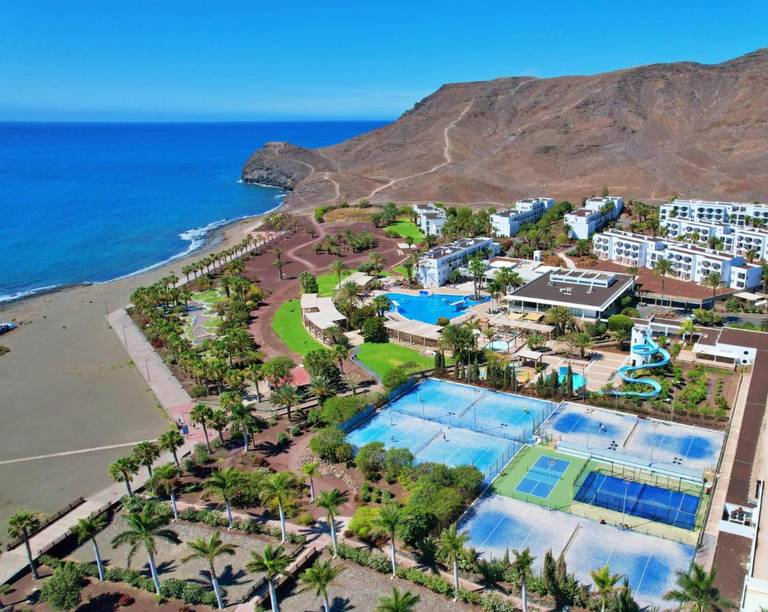 Playitas Aparthotel - Sports Resort