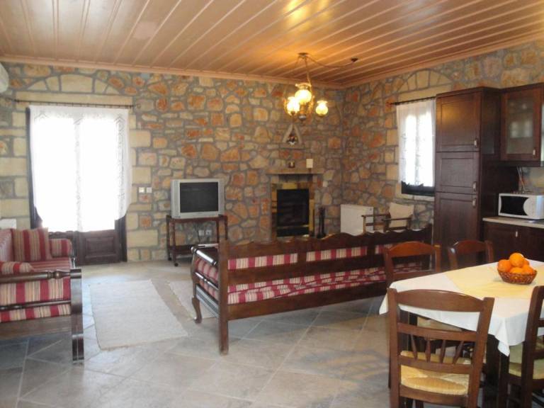 Klymeni Guesthouse